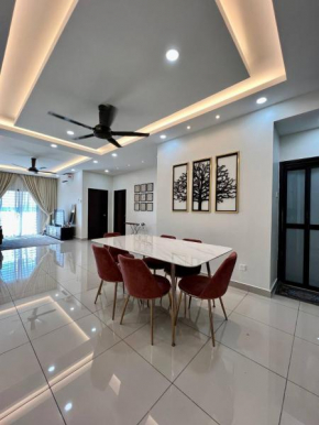 MuciHome 3R2B Residensi Zamrud, Kajang 2, Bandar Baru Bangi - non smoking home for Malay and borneo guests only